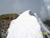 15 Sulla cima  ancora grandi cornici